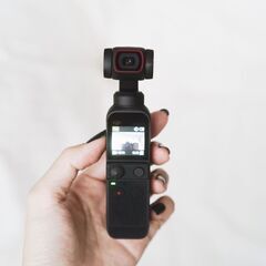 【受付終了】超美品！DJI Pocket 2 Creatorコン...