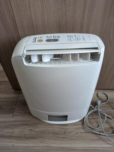 パナソニック　除湿器