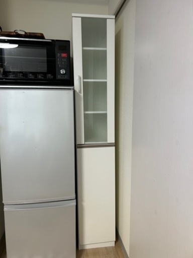 契約済み　食器棚