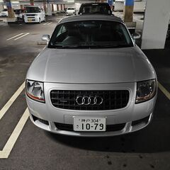 アウディTT3.2クワトロSライン