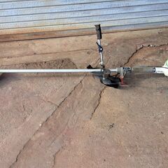 エンジン刈払機　実働品　すぐかかる　女性でも実用的の画像