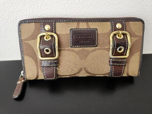 【引渡決定】COACH コーチ 長財布