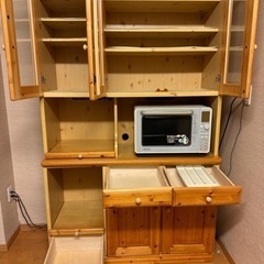 家具　キッチン収納　食器棚　コンセント有りの画像