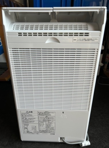 ほぼ新品！　除湿機　Panasonic F-YHVX120
