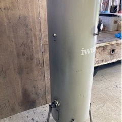 エアーコンプレッサー サブタンク アネスト岩田 220リットル