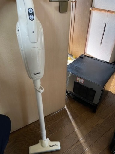 マキタ　充電式クリーナー　CL105D　家電 生活家電 掃除機
