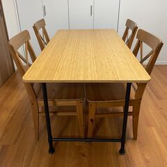 IKEAダイニングセット　テーブル＋椅子４脚の画像