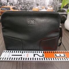 LOEWE クラッチバッグ　セカンドバッグ　ロエベの画像