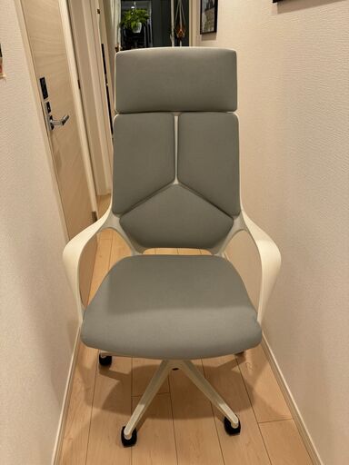 LOWYA　ハイバック　オフィスチェア　イス