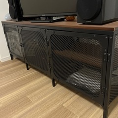 IKEA　テレビ台