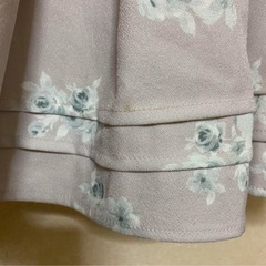 ank rouge 花柄 スカートの画像