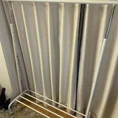 IKEA　ハンガーラック