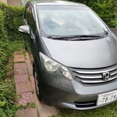 H22年11月 ホンダ フリード Gジャストセレクション 熊本市 車検2年間/自動車税など全部コミコミでの画像