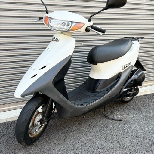 2812.高馬力2スト　ライブディオ　シート新品　千葉県柏市　即日配送、自走引き取りも可能