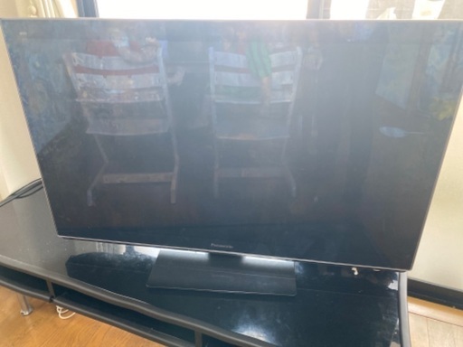 プラズマ42型テレビ