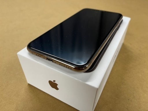 iPhoneXs   256GB SIMフリー ゴールド 美品