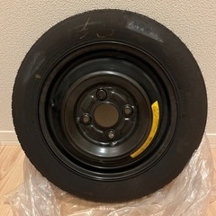 車のパーツ タイヤ、ホイール