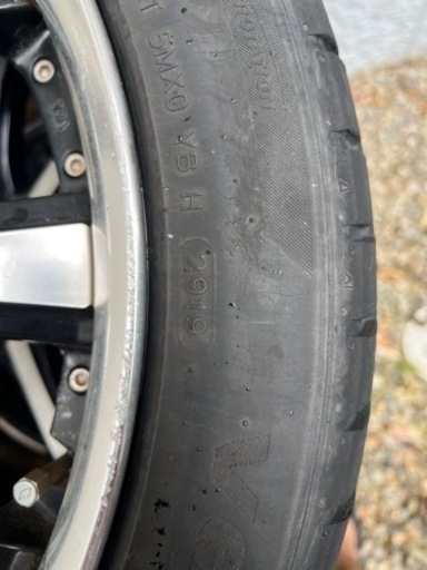 車のパーツ タイヤ、ホイールワーク ヴァリアン
ツァ 19インチ