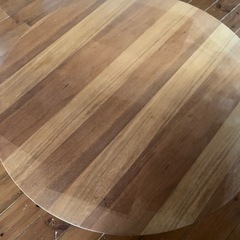 値下げしました。IKEA 丸テーブル　リビングテーブル　ローテーブル の画像