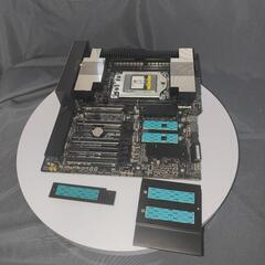 ASUS WS TRX50-SAGE WIFIマザーボードの画像