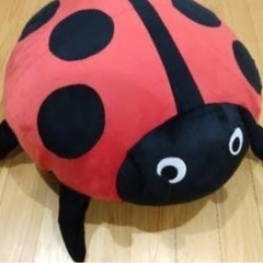 子供用品　IKEA  大きな　てんとう虫