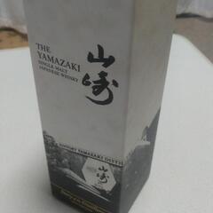 サントリー  山崎   ウイスキー   未開封です の画像