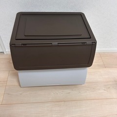 ニトリ•衣装ケースの画像