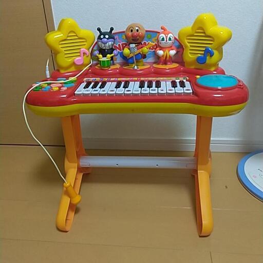アンパンマン鍵盤おもちゃ