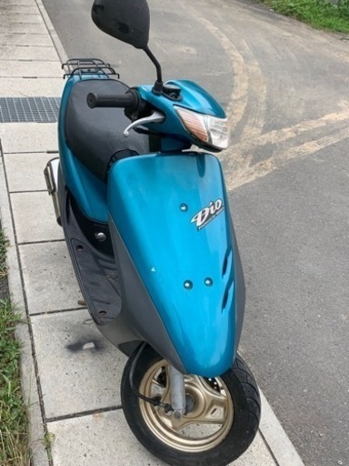 HONDA LIVEDIO AF35型　ディスクパット、シート、バッテリー新品