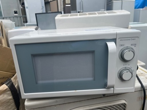 電子レンジ NITORI/ニトリ MM720CUKN2-GY 2019年 50Hz専用(東日本地域） ターンテーブル 直接引き取り歓迎