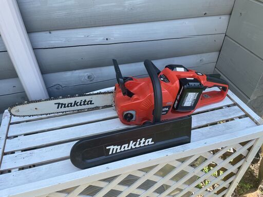 マキタ充電式チェンソー ・18Vバッテリ・18V充電器