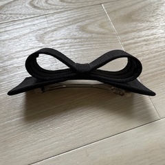 リボン　バレッタ　髪留めの画像