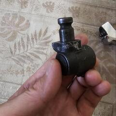 ドリルにて凹みを作って欲しい