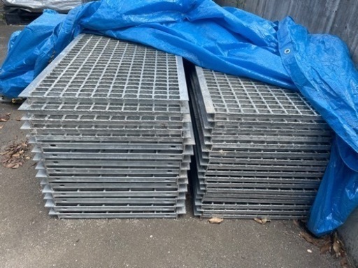 グレーチング　32枚@800