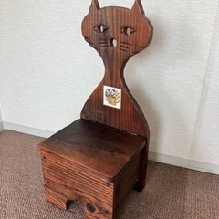 小さいいす　　チェア　　ネコ
