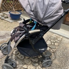 ベビーカー、コンビ