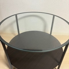 テーブル