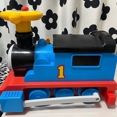 電動乗用　機関車トーマスの画像
