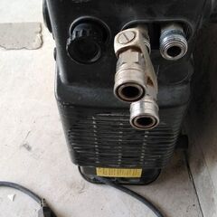 MAKITA　マキタ　コンプレッサー　60hz AC9021の画像