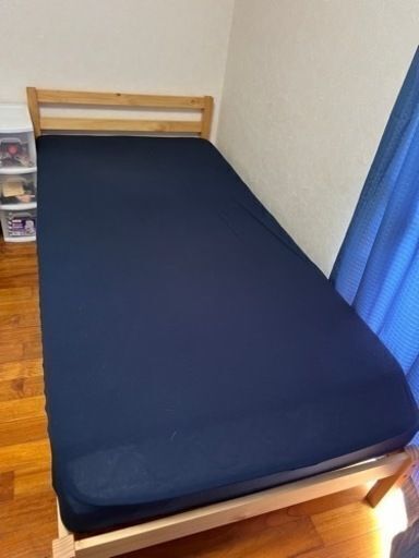 シングルベッド