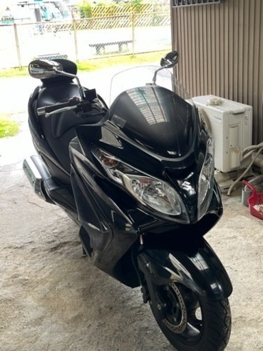 バイク スズキ　スカイウェイブ250タイプM