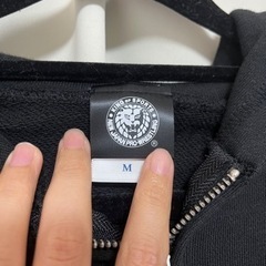 服/ファッション パーカー の画像