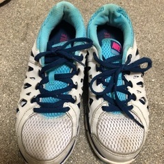 靴/バッグ 靴 スニーカーの画像