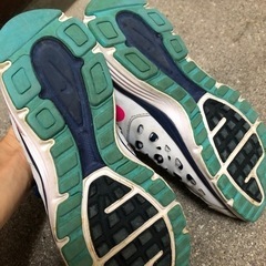 靴/バッグ 靴 スニーカーの画像