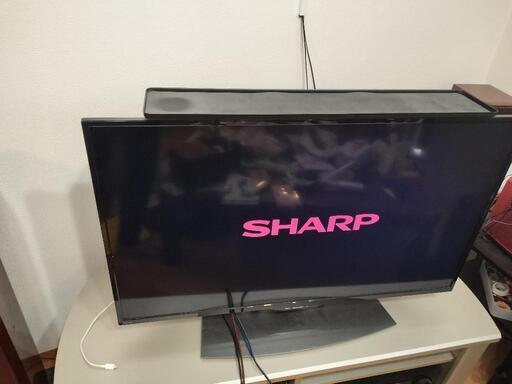 40インチ4K液晶テレビ AQUOS 4t-c40bj1とキャスター付きテレビ台のセット