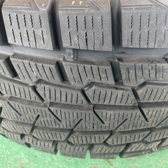 車のパーツ タイヤ、ホイールの画像