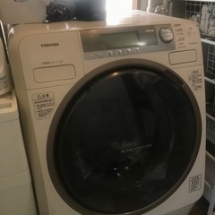 東芝　ドラム式洗濯機　まだまだ使える。 東芝 ドラム式洗濯機 まだまだ使える。
