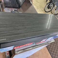 🍷デザインも◎🍷2.8kwルームエアコン DAIKIN ダイキン🍷F28YTSXSK 2021年式🍷STREAMER ストリーマ2915の画像