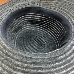 ☆値下げ☆N2407-195 SUGAI 麦わら帽子 ブラック ほつれ有り サイズ:M(57.5cm)の画像