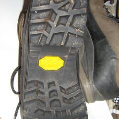 AKU 登山靴　女性用　２４cm  ゴアテックス　状態良の画像